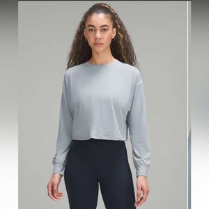 Lululemon Abrasion-Resistant Training Long-Sleeve Shirt
Chambray, Size 4